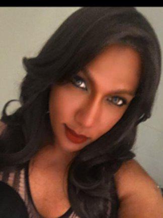 TRANSSEXUAL SUPER HUNG SRI LANKAN GODDESS SHEMALE TRANSSEXUAL LAYBOY